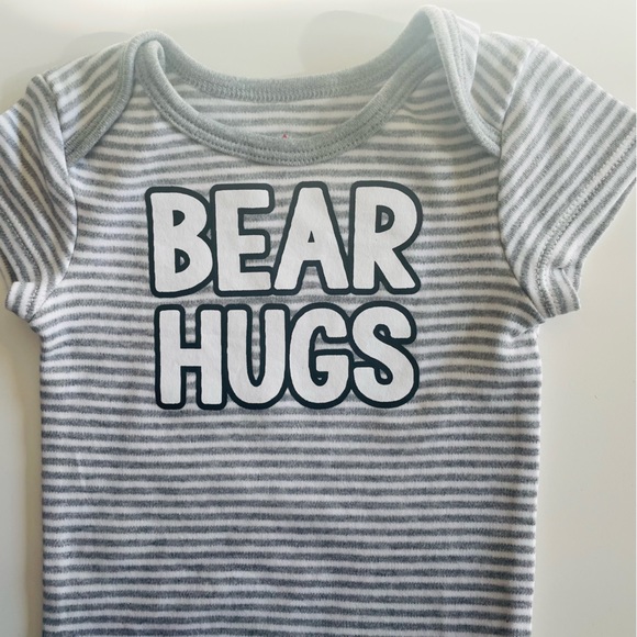 Baby Clothes - Picture 5 of 9